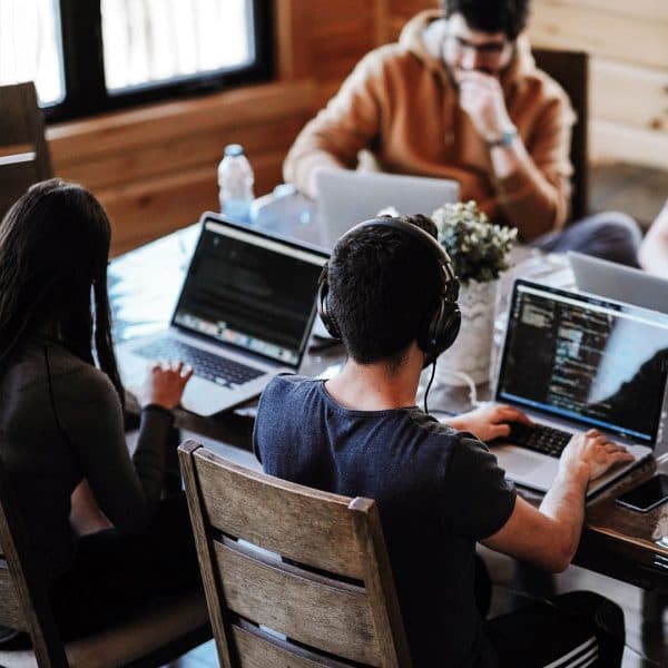 Esistenze Creative Agency